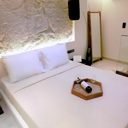 Omnimi Signature Living
